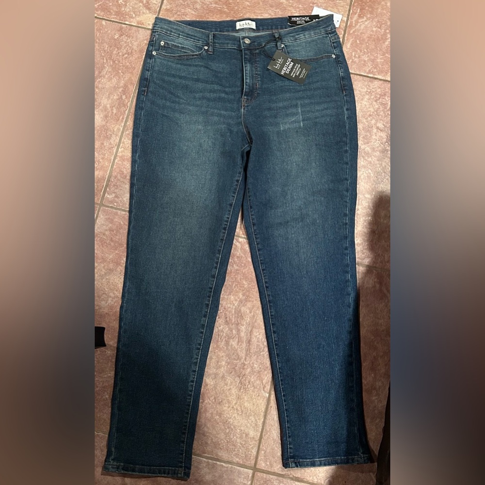 Nicole Miller Boyfriend Jeans Dark/Medium Wash Brand New